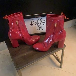 Vicenz Ankle Go Go Boots